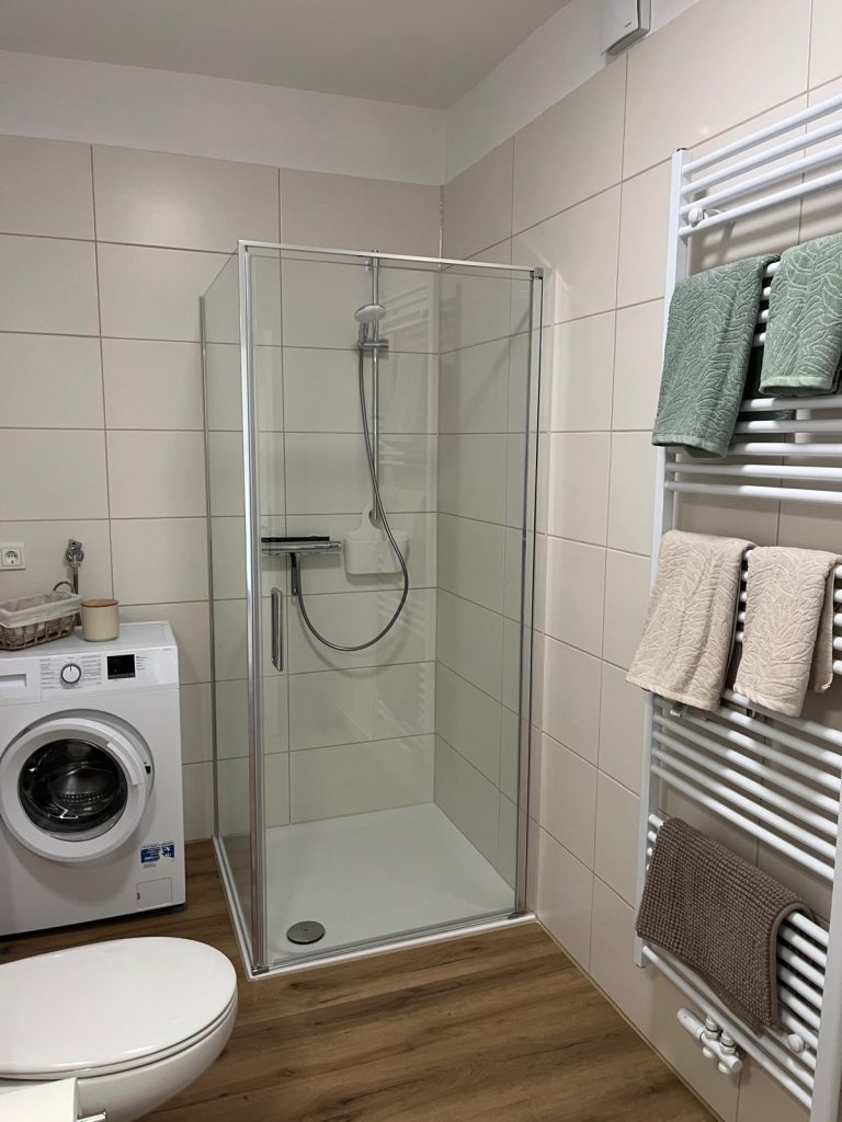 Dusche Wohnung Süd